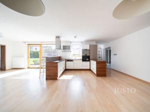 Prodej rodinného domu, České Budějovice - České Budějovice 6, Střížovská, 129 m2