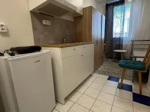 Pronájem bytu 1+kk, Praha - Háje, Hviezdoslavova, 18 m2