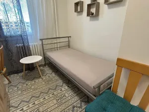 Pronájem bytu 1+kk, Praha - Háje, Hviezdoslavova, 18 m2