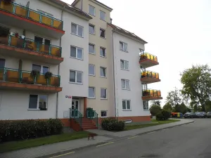 Pronájem bytu 1+kk, Praha, Sídlištní, 36 m2