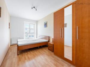 Pronájem bytu 2+kk, Praha - Libeň, U Slovanky, 60 m2