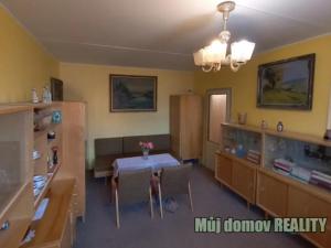 Pronájem bytu 1+1, Praha - Háje, Matúškova, 30 m2