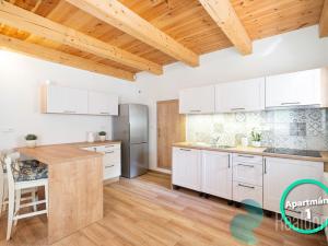 Prodej apartmánu, Rožmberk nad Vltavou, 302 m2
