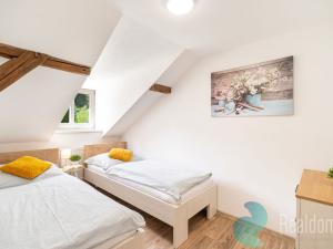 Prodej apartmánu, Rožmberk nad Vltavou, 302 m2