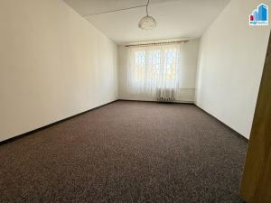 Prodej bytu 2+1, Plzeň, Macháčkova, 64 m2