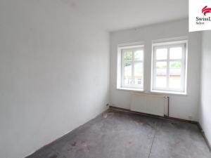 Prodej bytu 2+1, Nejdek, Karlovarská, 45 m2