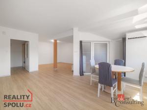 Prodej bytu 3+kk, Trnová, 76 m2