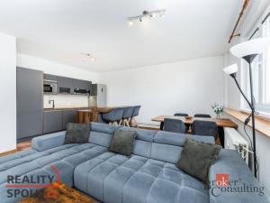 Prodej bytu 3+kk, Přelouč, B. Němcové, 91 m2
