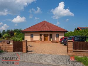 Prodej rodinného domu, Mokrovousy, 221 m2