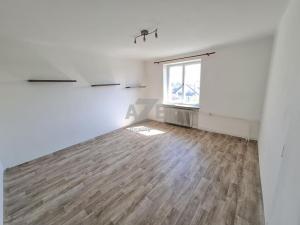 Prodej bytu 2+1, Mohelnice, Staškova, 58 m2