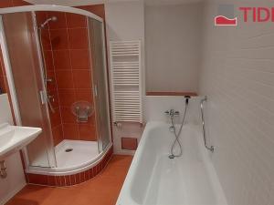 Pronájem bytu 4+kk, Praha - Braník, Na Zemance, 90 m2