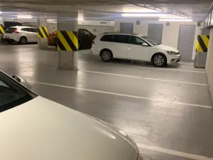 Pronájem garáže, Karlovy Vary, Pražská silnice, 10 m2