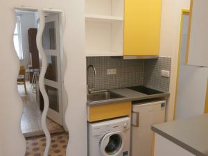 Pronájem bytu 1+kk, Praha - Nusle, 5. května, 30 m2
