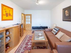 Prodej bytu 3+1, Praha - Kobylisy, Rajmonova, 65 m2