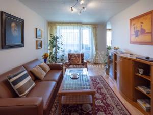 Prodej bytu 3+1, Praha - Kobylisy, Rajmonova, 65 m2
