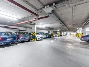 Prodej bytu 2+kk, Praha - Vinohrady, U Zvonařky, 116 m2
