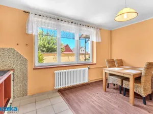 Prodej rodinného domu, Křepice, 244 m2