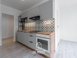 Prodej bytu 3+1, Loučovice, 65 m2