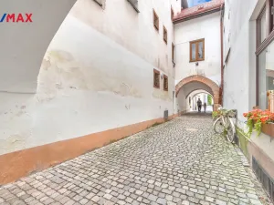 Prodej činžovního domu, Hostinné, Náměstí, 420 m2