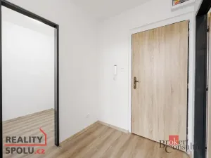 Pronájem bytu 1+kk, Mlékojedy, 47 m2