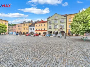 Prodej vícegeneračního domu, Hostinné, Náměstí, 420 m2