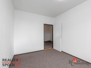 Prodej bytu 4+1, Mariánské Lázně - Úšovice, Kubelíkova, 85 m2