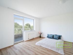 Pronájem bytu 2+kk, Praha, Hartigova, 60 m2