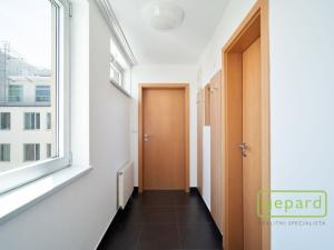 Pronájem bytu 2+kk, Praha, Hartigova, 60 m2