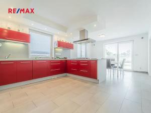 Prodej rodinného domu, Kladno, Jiřího Koláře, 217 m2