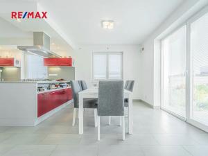 Prodej rodinného domu, Kladno, Jiřího Koláře, 217 m2