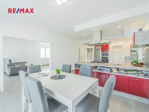Prodej rodinného domu, Kladno, Jiřího Koláře, 217 m2