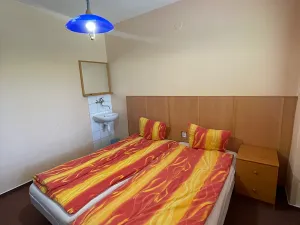 Pronájem pokoje, Pozlovice, 50 m2