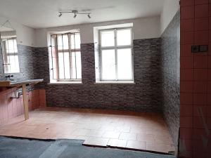 Pronájem obchodního prostoru, Turnov, Antonína Dvořáka, 75 m2