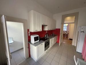 Pronájem bytu 4+1, Praha - Smíchov, Na bělidle, 109 m2