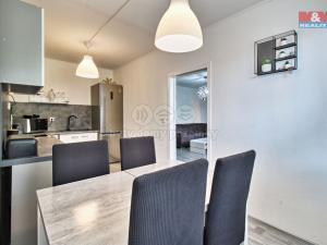 Prodej bytu 3+1, Teplice - Prosetice, Pod hvězdárnou, 74 m2