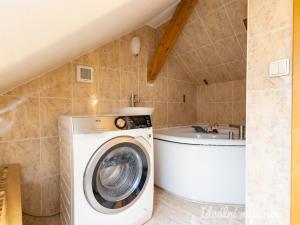 Pronájem bytu 3+kk, Praha - Smíchov, Na Zatlance, 128 m2