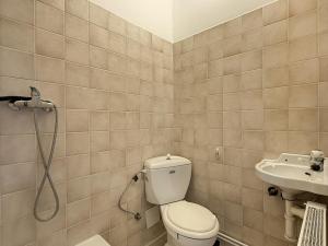 Pronájem kanceláře, Teplice - Trnovany, Československých legií, 34 m2