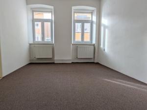 Pronájem bytu 2+1, Opava - Předměstí, Kylešovská, 69 m2