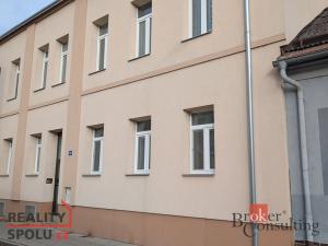 Pronájem bytu 2+1, Opava - Předměstí, Kylešovská, 69 m2