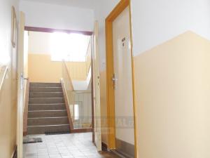 Pronájem bytu 1+kk, Český Krumlov - Nádražní Předměstí, Vyšehrad, 27 m2
