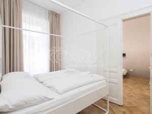 Pronájem bytu 2+kk, Praha, Na Poříčí, 55 m2