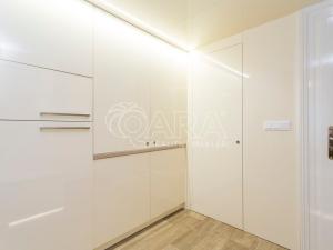 Pronájem bytu 2+kk, Praha, Na Poříčí, 40 m2