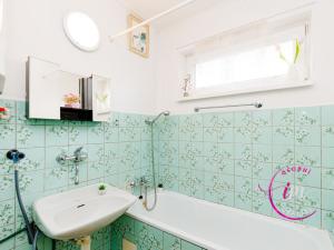 Prodej bytu 3+1, Hořepník, U Hřiště, 68 m2