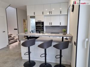 Pronájem rodinného domu, Velká Hleďsebe, K Malé Hleďsebi, 160 m2