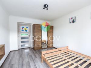 Pronájem bytu 3+kk, Králův Dvůr, Pod Hájem, 57 m2