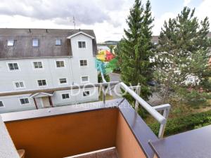 Pronájem bytu 3+kk, Králův Dvůr, Pod Hájem, 57 m2