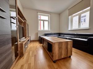 Pronájem bytu 2+kk, Praha - Holešovice, Milady Horákové, 57 m2
