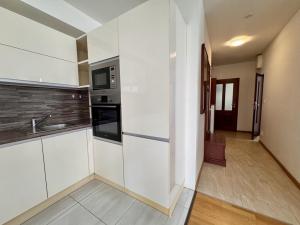 Pronájem bytu 2+kk, Praha - Holešovice, Milady Horákové, 57 m2