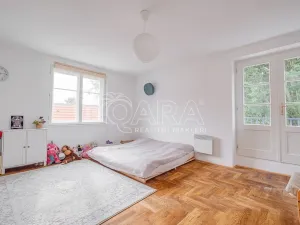 Prodej rodinného domu, Dobříš, Mírové náměstí, 450 m2