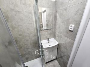 Pronájem bytu 1+kk, Bruntál, Švermova, 21 m2